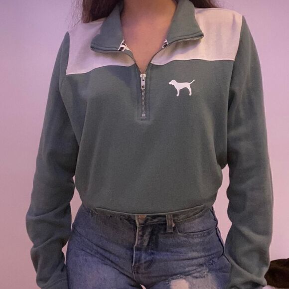 Victoria Secret Pink Pullover Sweater - Picture 1 of 9